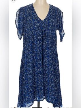 REISTOR FLORAL V- NECK DRESS SIZE MEDIUM SUSTAINABLE COTTON